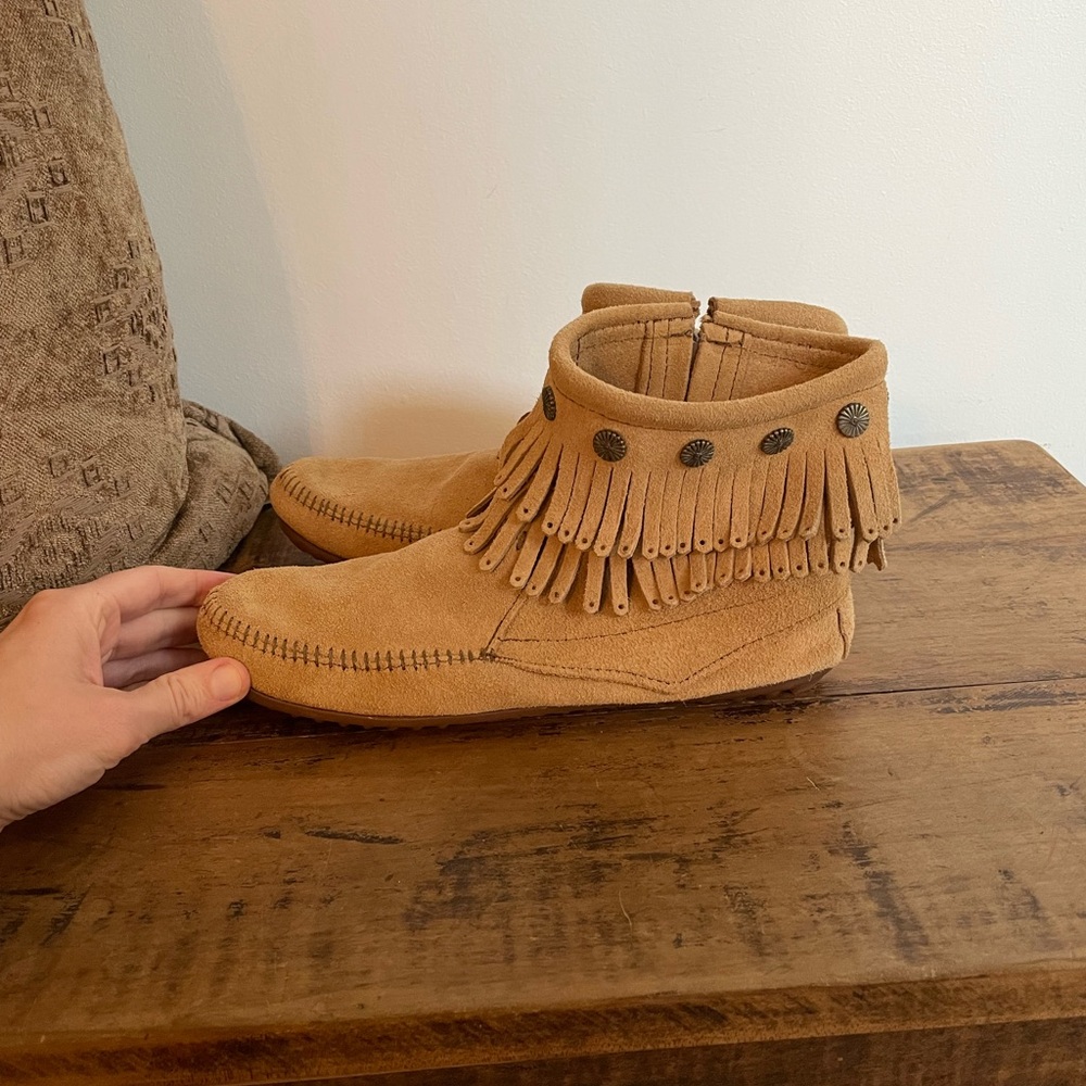 Minnetonka double fringe ankle moccasins